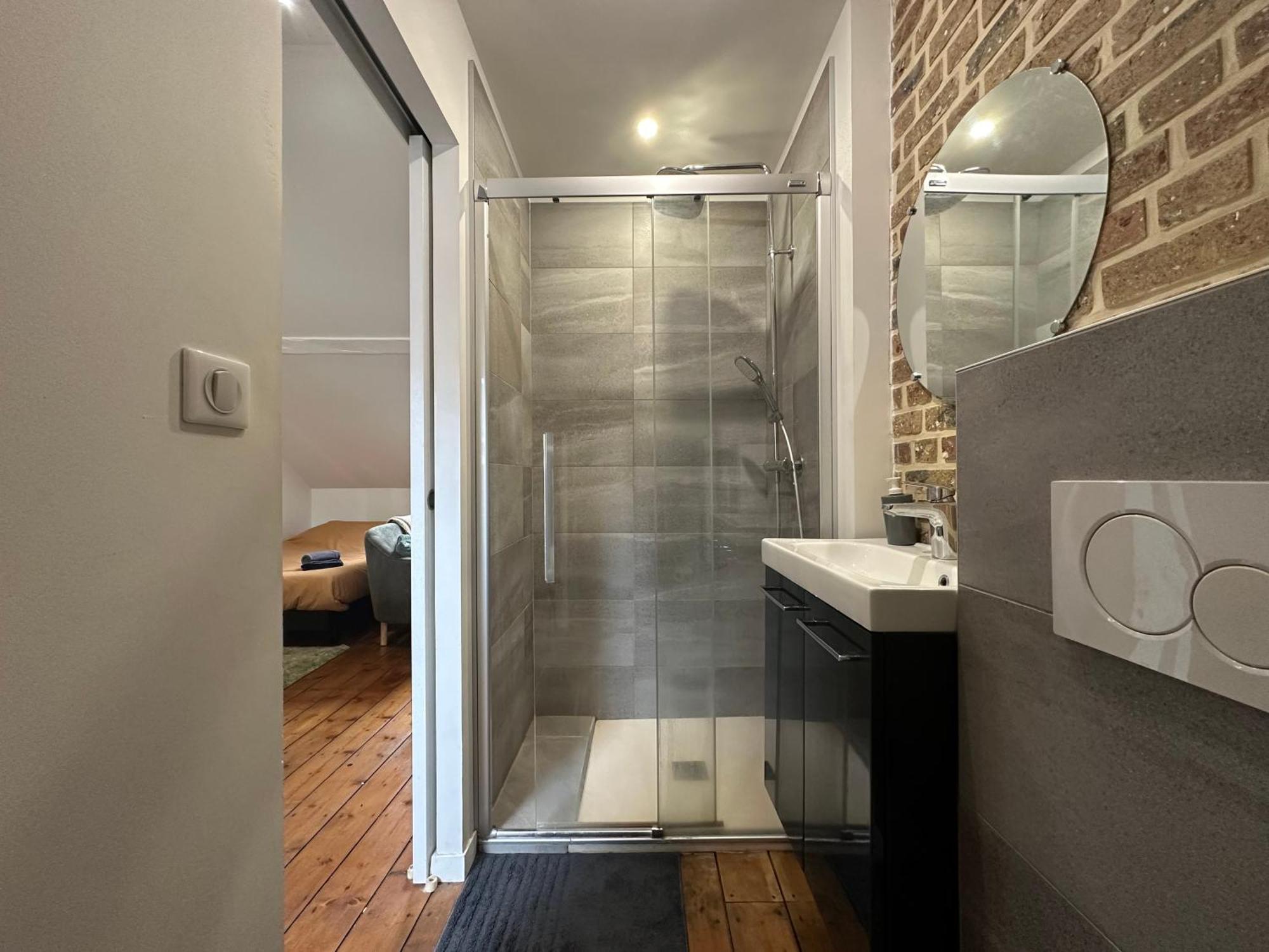 Immeuble St-pierre - Gare 10min - Hortillonnages 5min - Wifi - Tv Hd Appartement