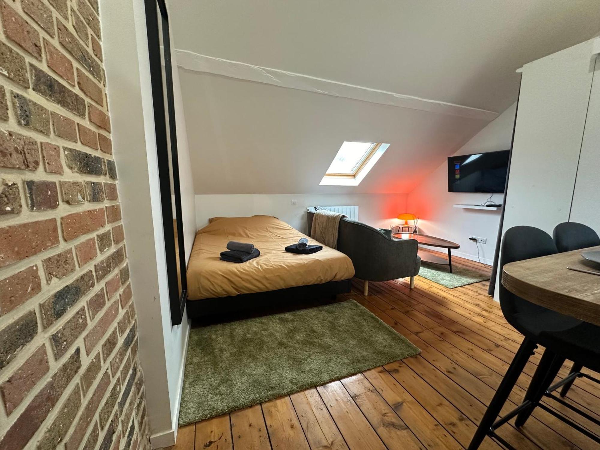 Appartement Immeuble St-pierre - Gare 10min - Hortillonnages 5min - Wifi - Tv Hd